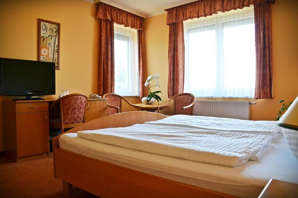 Hotel Weldi Ráb Pokoj fotografie